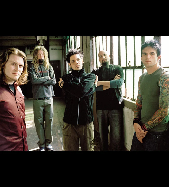 Adema - ademaphoto2[1].jpg